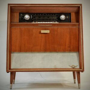Mavis-1960 Grundig Majestic-Mid Century Modern Vintage Stereo Console